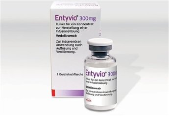 Энтивио (Entyvio) В упаковке 1 шт. Прилагается чек подтверждающий подлинность покупки в Немецкой аптеке в Германии, а так же прилагаются оригинальные документы от производителя, на каждой упаковке сертификат качества. Действуют скидки, а так же можно заказать наложенным платежом